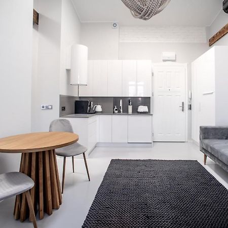 Wilda Nova Apartment พอซนาน ภายนอก รูปภาพ
